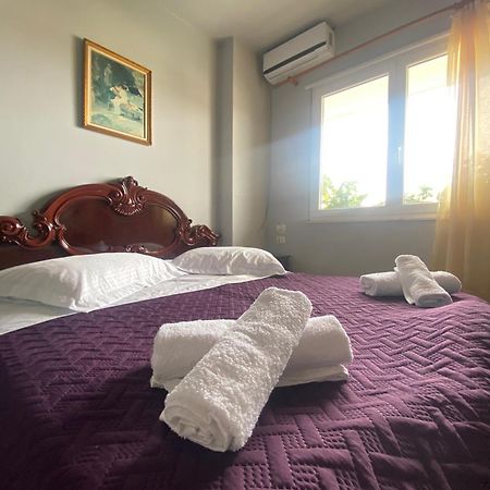 Stay The Night Shkodra Apartment City Centre Экстерьер фото