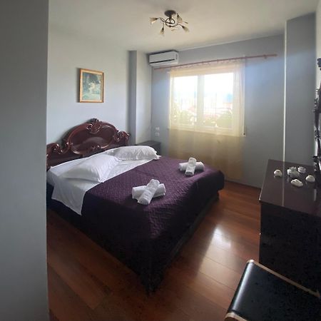 Stay The Night Shkodra Apartment City Centre Экстерьер фото