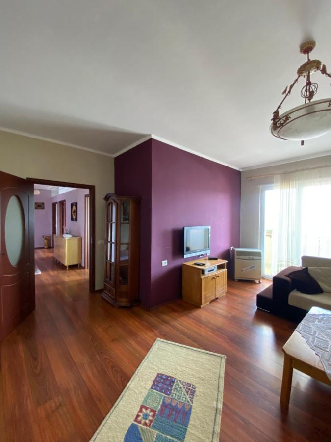Stay The Night Shkodra Apartment City Centre Экстерьер фото